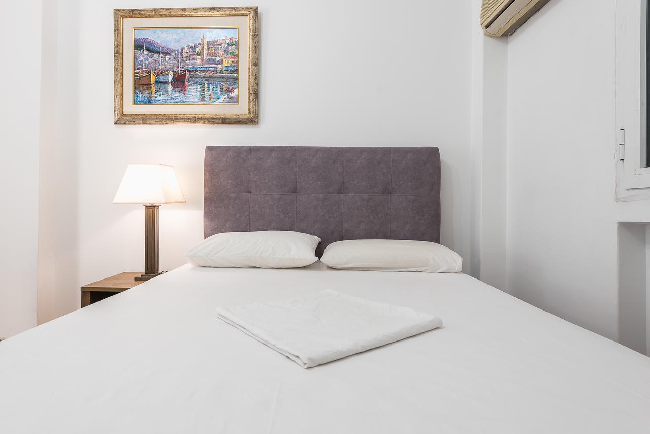 Victoria Grand Palace Apartments Atene Esterno foto