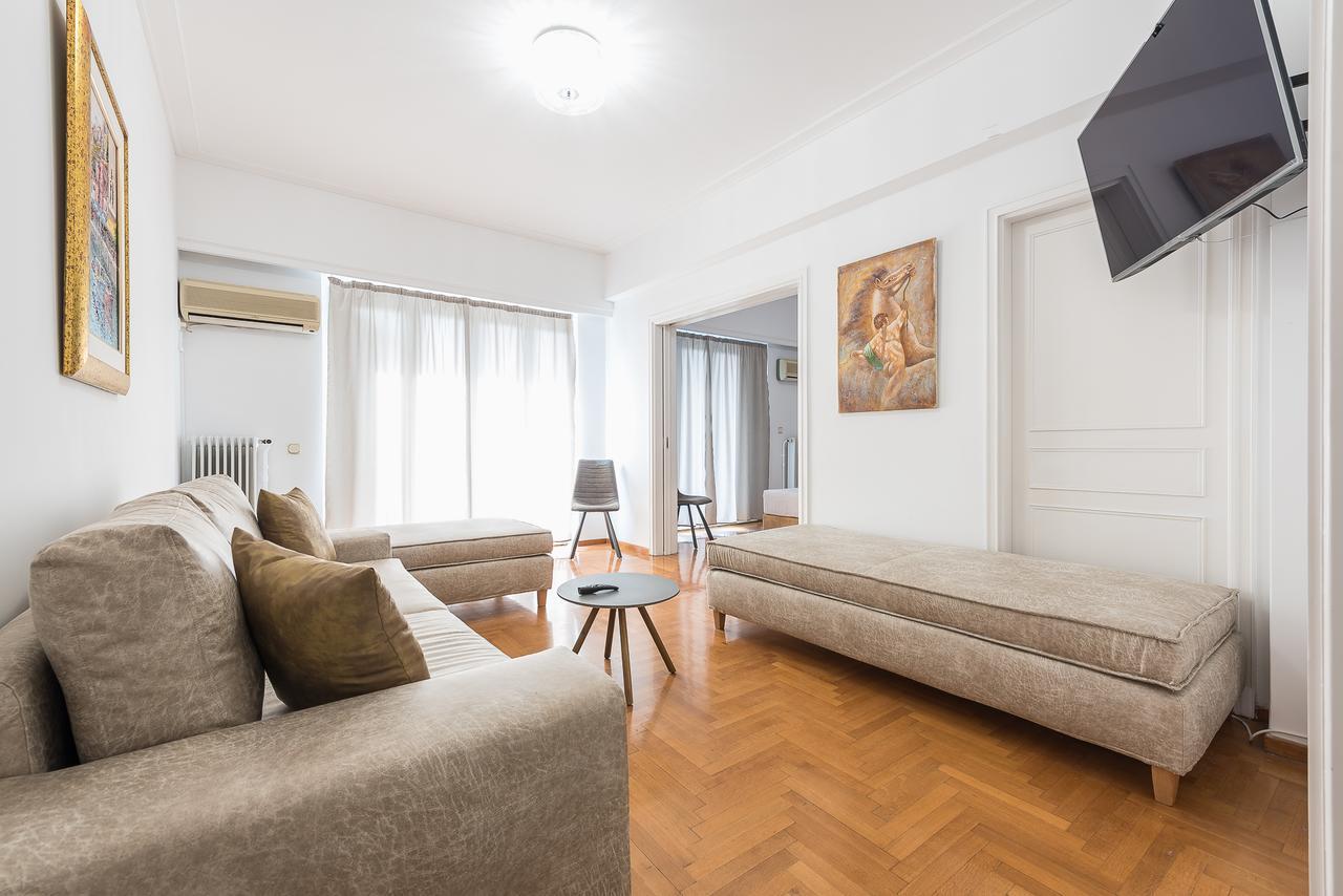 Victoria Grand Palace Apartments Atene Esterno foto